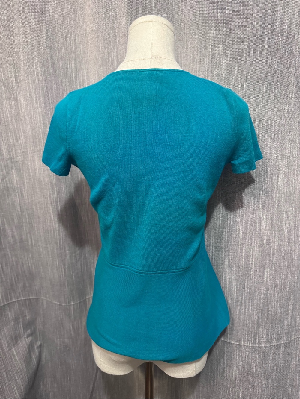 Ann Taylor Knit Peplum Top - Size SP - Picture 3 of 5